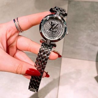 ĐỒNG HỒ LOUIS VUITON NỮ XINH