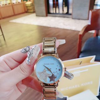 ĐỒNG HỒ MICHAEL KORS CAO CẤP SALE CỰC SỐC
