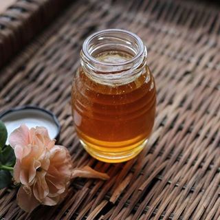 Mật ong nguyên chất