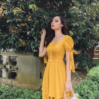 ĐẦM VÀNG TẦNG TAY NƠ