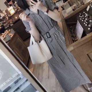 ĐẦM SƠ MI CARO KẺ ĐEN KÈM BELT