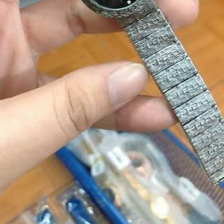 ĐỒNG HỒ NỮ SALE ĐỒNG GIÁ HOT