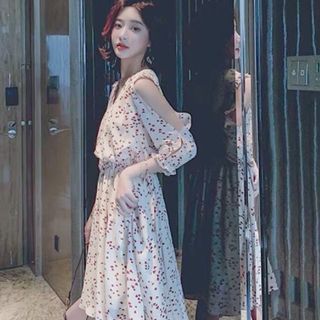 ĐẦM TIM KHOÉT TAY