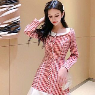 ĐẦM CARO ĐỎ PHỐI TRẮNG