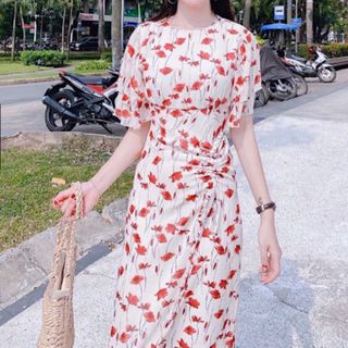 ĐẦM HOA ĐỎ TÙNG RÚT DÂY