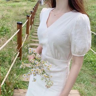 ĐẦM CỔ V 2 MÀU DÁNG DÀI