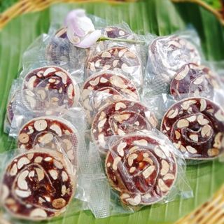 Kẹo chuối cuộn