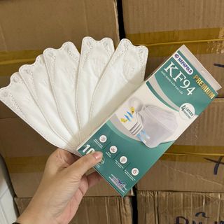 Hộp 10 chiếc khẩu trang 4D Hàn Quốc KF94 Premium