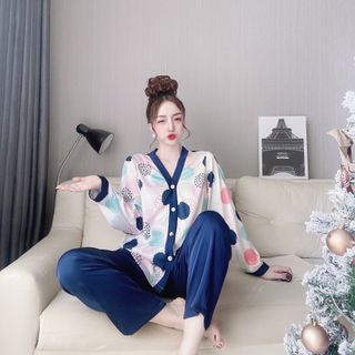 S282 - TDQD quần trơn ko cổ