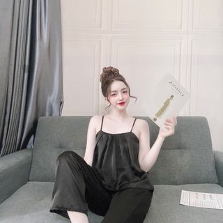 Lụa satin đồ ngủ gấp ly quần dài xinh xắn vải lụa mịn