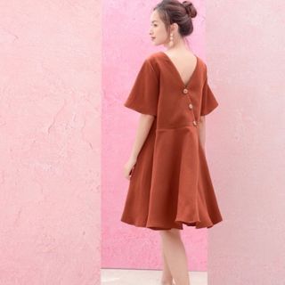 ĐẦM CAM ĐẤT XÒE NÚT SAU