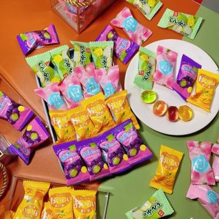 Hộp kẹo dẻo Trái cây UFO nhân chảy 258g