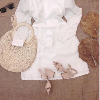 ĐẦM TRẮNG CỔ TRÒN TAY DÀI