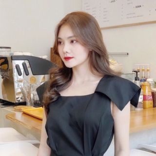 ĐẦM SUÔNG ĐEN DÀI CỔ ĐẮP