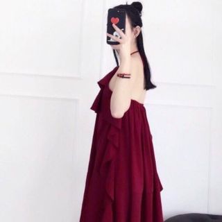 ĐẦM YẾM ĐỎ