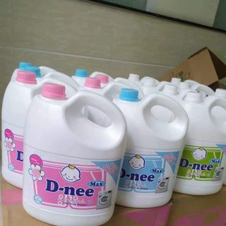 Nước giặt D-nee