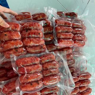 Lạp xưởng tươi truyền thống