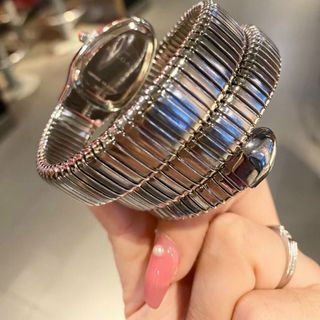ĐỒNG HỒ BVLGARl SERPENTI TRUNG CẤP