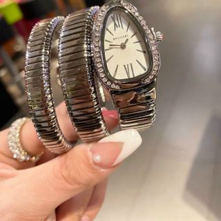 ĐỒNG HỒ BVLGARl SERPENTI TRUNG CẤP