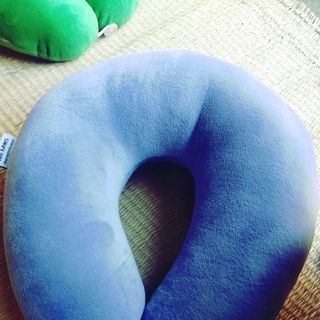 Gối cổ chữ U