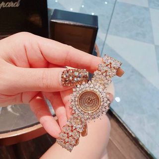 ĐỒNG HỒ CHOPARRD NỮ CAO CẤP FULL ĐÁ SANG TRỌNG