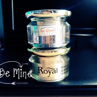 vua trị nam ROYAL