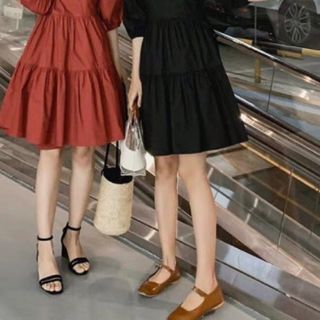 ĐẦM CỔ V TAY LỠ 2 MÀU