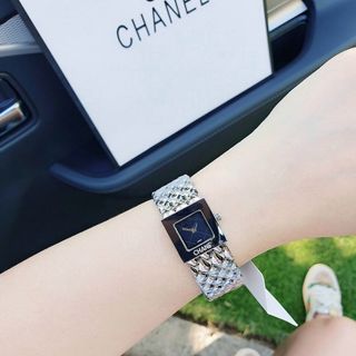 ĐỒNG HỒ THỜI TRANG NỮ VUÔNG MINI CAO CẤP SALE