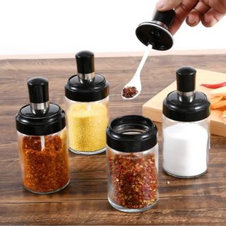 Hũ gia vị bằng chất liệu thủy tinh