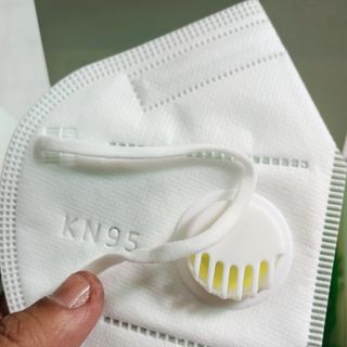 Khẩu trang N95 có van thở 5 lớp kháng khuẩn 1 hộp 20 cái