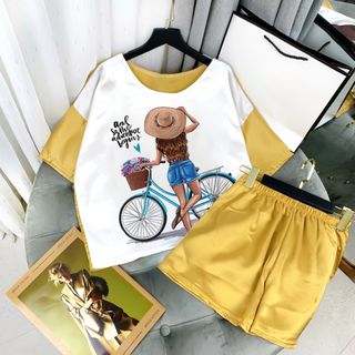 Set đồ nữ vải lụa satin áo ngắn tay hình cô gái xe đạp kèm quần đùi freesize