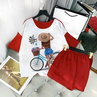 Set đồ nữ vải lụa satin áo ngắn tay hình cô gái xe đạp kèm quần đùi freesize