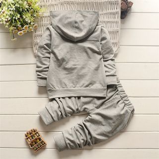 Bộ quần áo của bé trai Áo có mũ trùm đầu bằng vải cotton có chữ cái + quần dài
