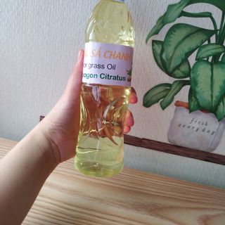 TINH DẦU SẢ CHANH