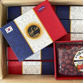 Táo Đỏ Sấy Khô Hàn Quốc Gift Set Hộp 1kg