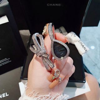 ĐỒNG HỒ THỜI TRANG NỮ SIÊU CẤP