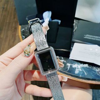 ĐỒNG HỒ THỜI TRANG LƯỚI NỮ SANG TRỌNG