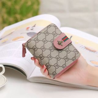 Ví nữ cầm tay