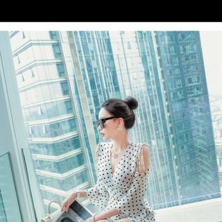 SET ÁO HỞ VAI QUẦN XẺ TÀ CHẤM BI - DT1563 -