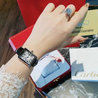 ĐỒNG HỒ CARTlER COUPLE TRUNG CẤP HOT