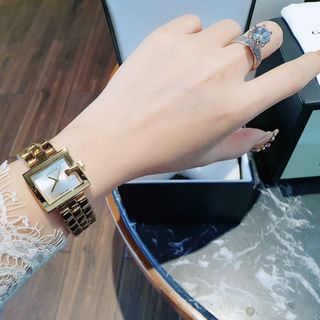 ĐỒNG HỒ GUCCl VUÔNG NEW 2021