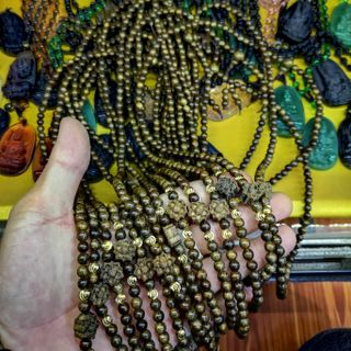 Vòng trầm hương mix hoa sen