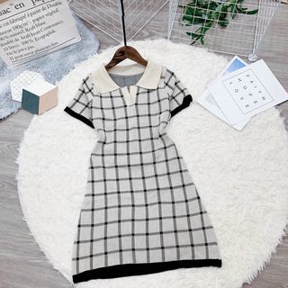 Đầm len kẻ sọc. Mẫu hot về thêm Đầm len kẻ sọc cưng qá , chất len tăm dày đẹp á . Lên form tôn dáng sáng da