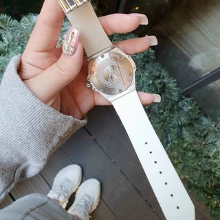 ĐỒNG HỒ HUBLOT NGỌC TRlNH CAO CẤP HOT