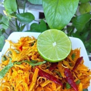 Khô gà lá chanh Đà Nẵng