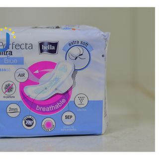 Băng vệ sinh ban ngày BELLA dạng dán - Tétra Medical 10 miếng