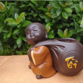 Bộ Chậu Tượng Chú Tiểu Ôm Hoa