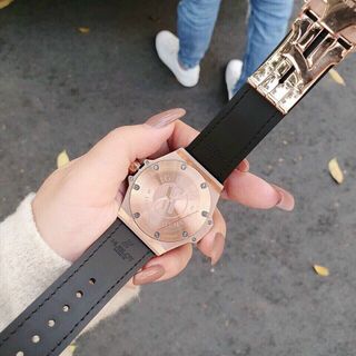 ĐỒNG HỒ HUBLOT NỮ SIÊU XINH SALE SỐC