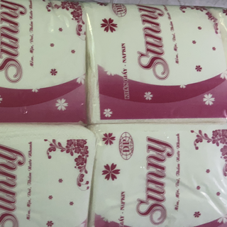 KhĂn giấy vuông napkin suny thấm hút nhanh , mịn dai không rả không bụi