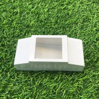 Hộp nổi aptomat 3 pha
